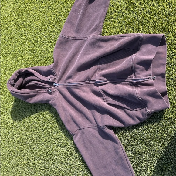 Brown jacket - Picture 1 of 2